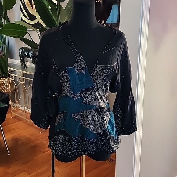 Anthropologie maple wrap top sz 2 - Picture 1 of 6